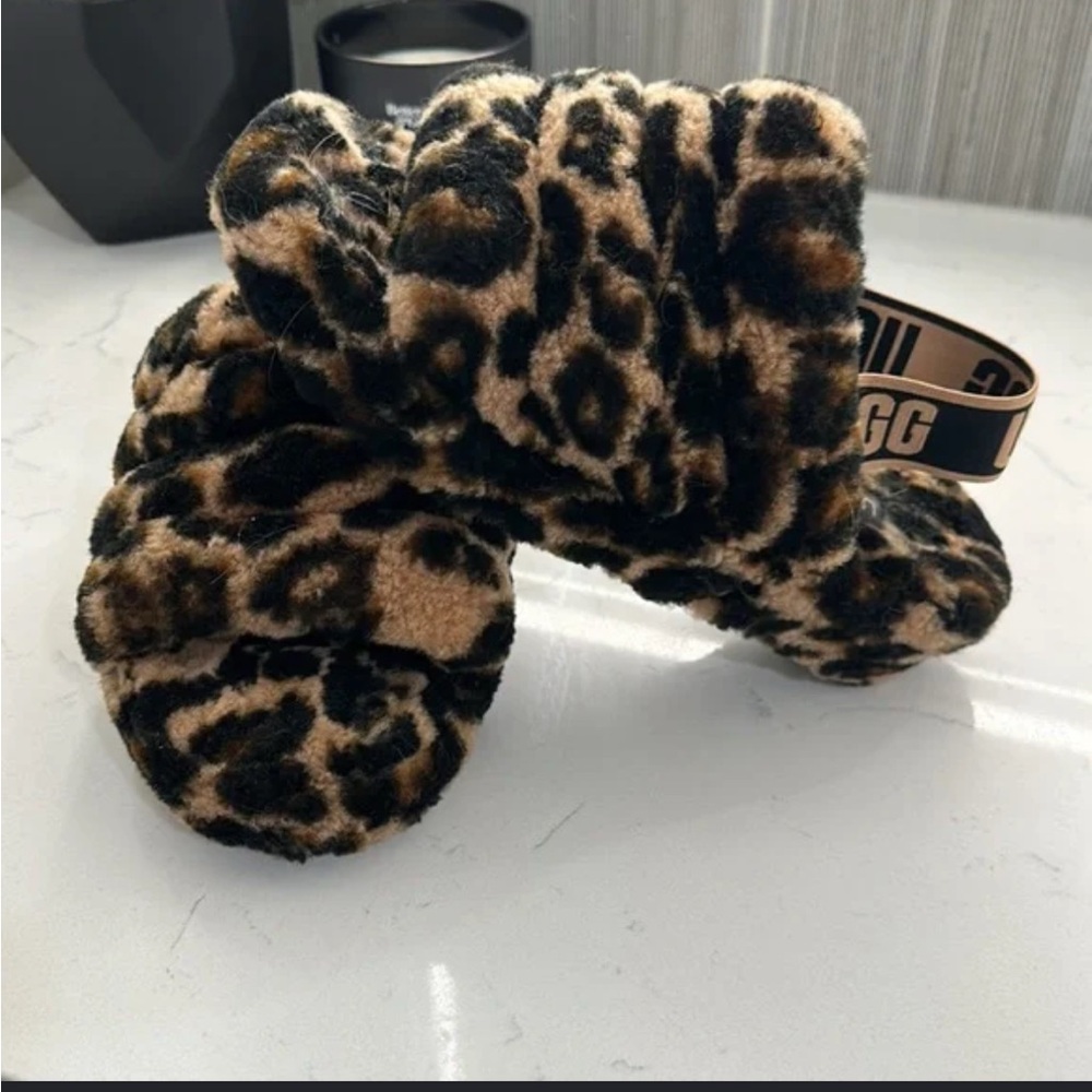 Leopard Print Fuzzy Slippers with Branded Elastic Heel Strap
